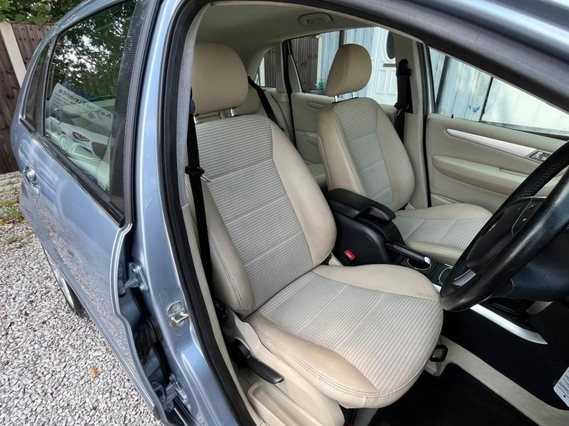 MERCEDES-BENZ B CLASS