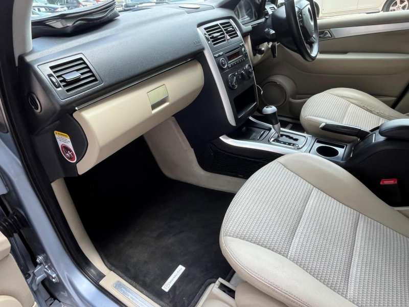 MERCEDES-BENZ B CLASS