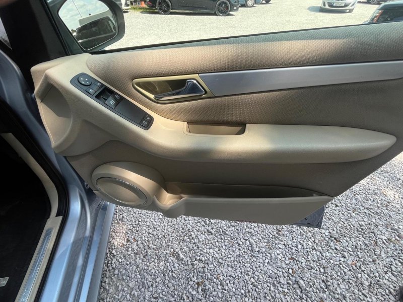 MERCEDES-BENZ B CLASS