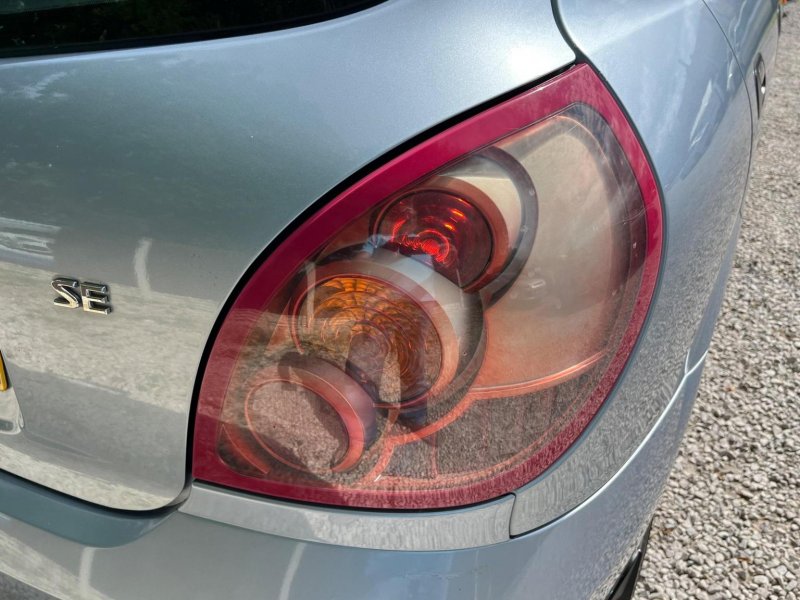 NISSAN ALMERA