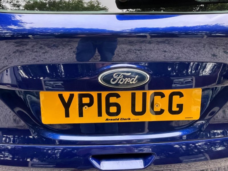 FORD KUGA