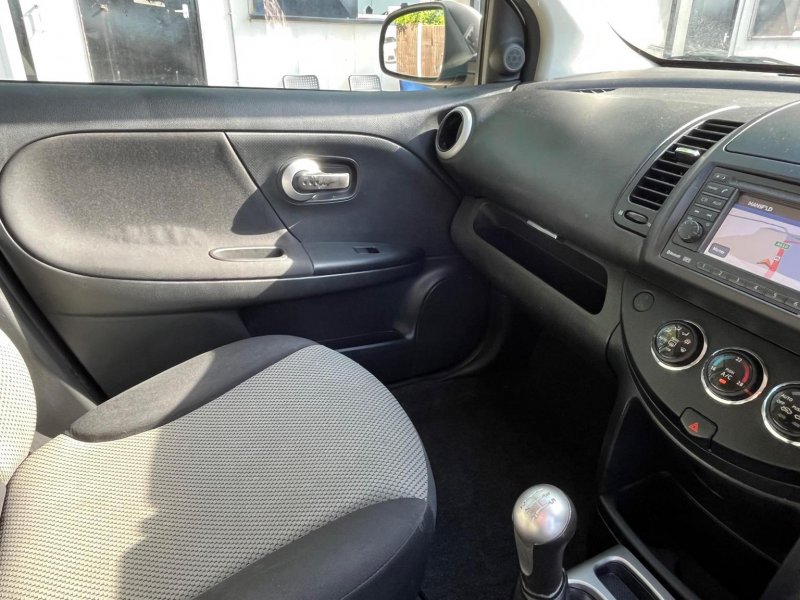 NISSAN NOTE