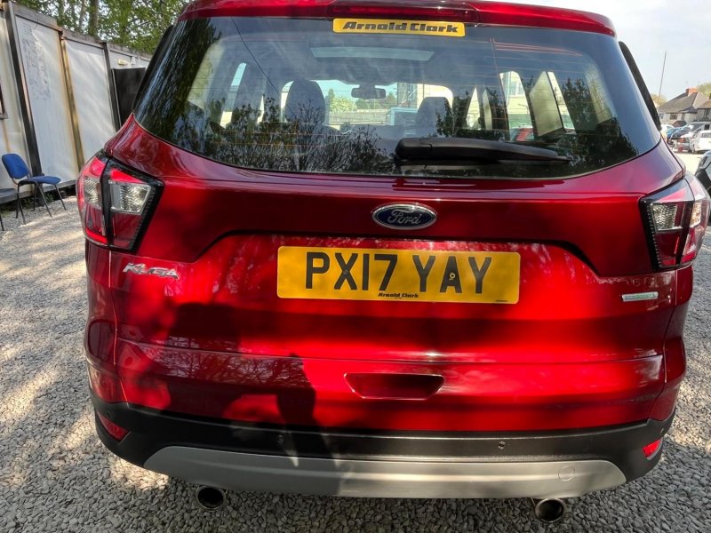 FORD KUGA