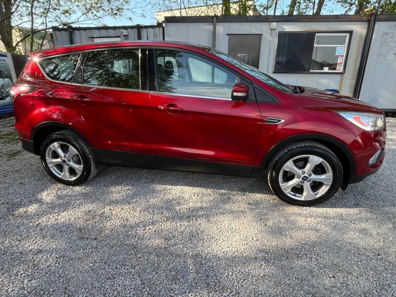 FORD KUGA
