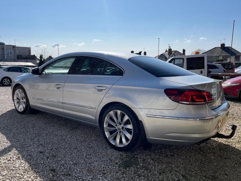VOLKSWAGEN CC