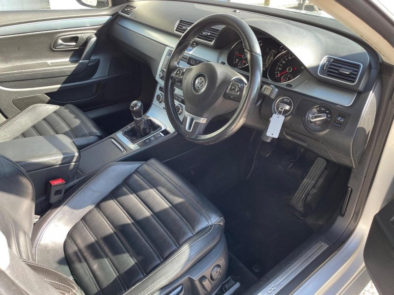 VOLKSWAGEN CC