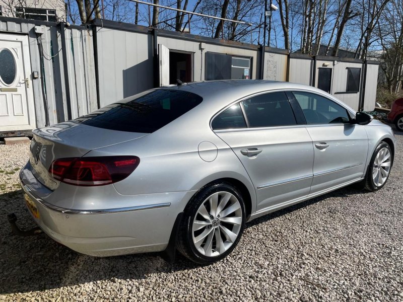 VOLKSWAGEN CC