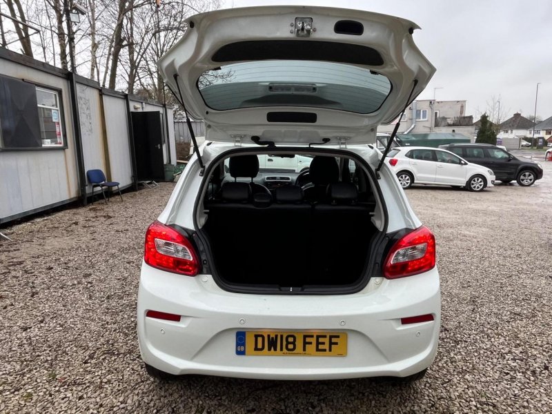 MITSUBISHI MIRAGE