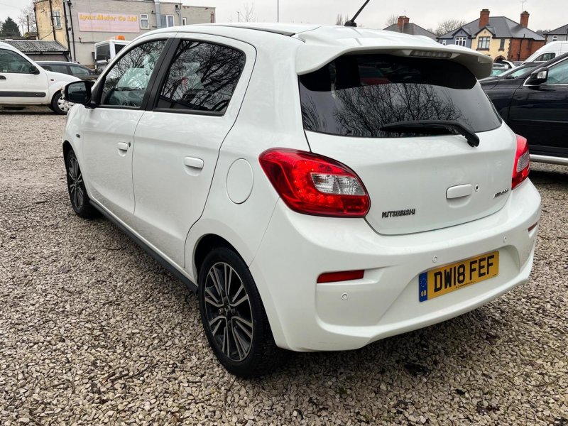 MITSUBISHI MIRAGE