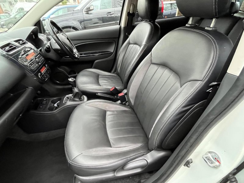 MITSUBISHI MIRAGE