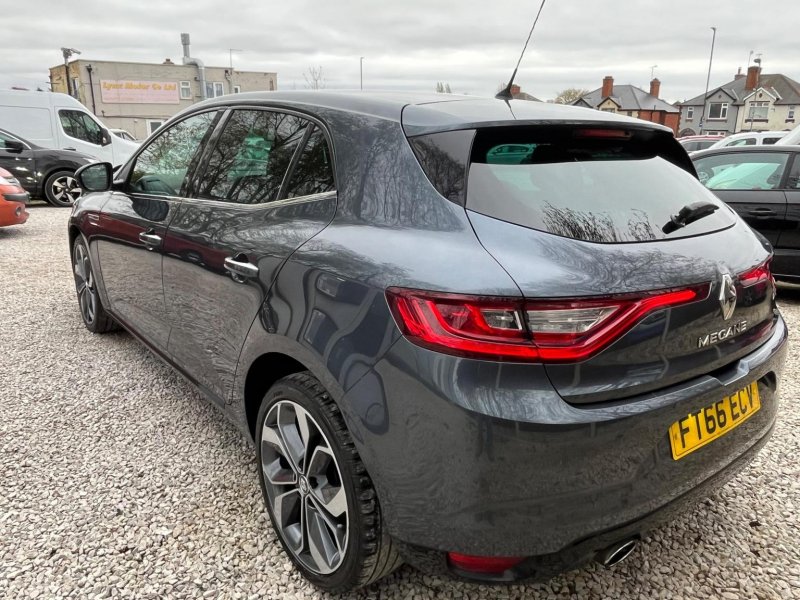 RENAULT MEGANE