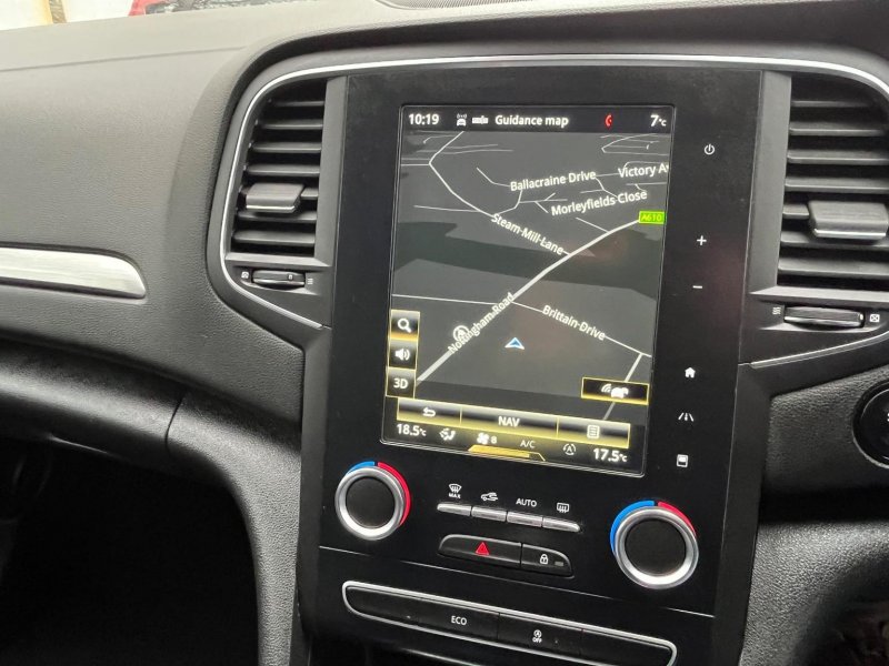 RENAULT MEGANE