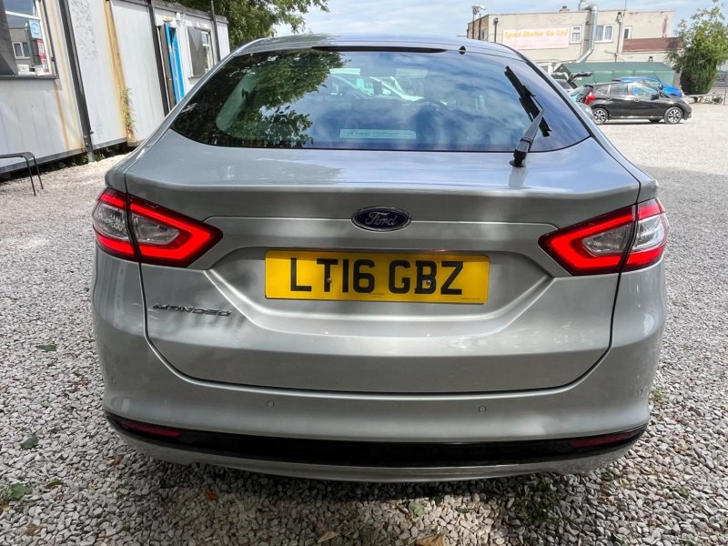 FORD MONDEO